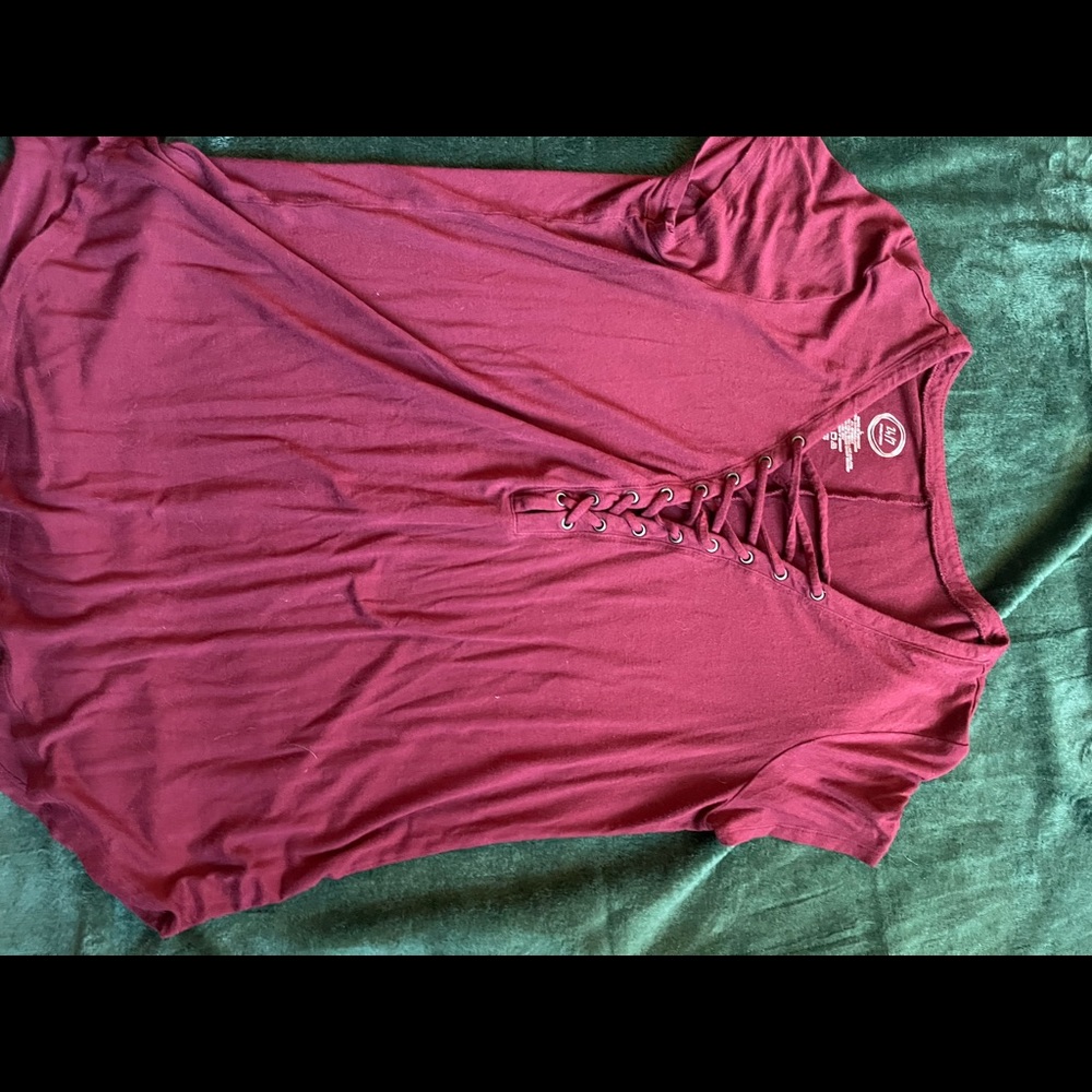 Maurice’s t shirt with cross over design